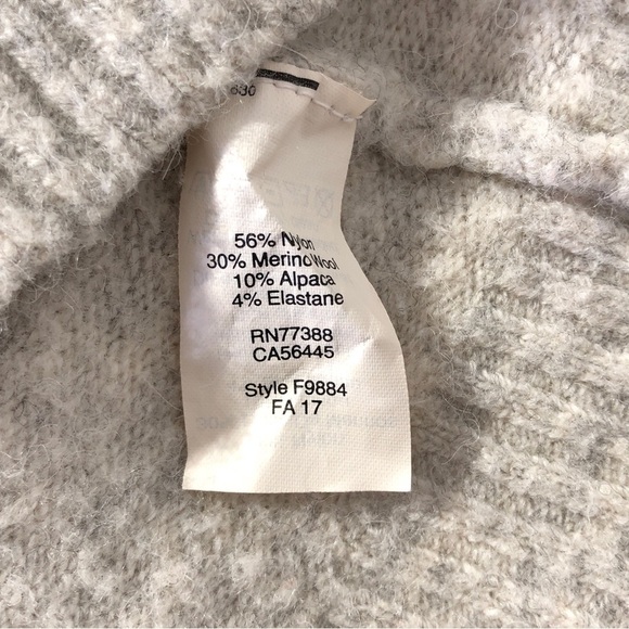 Madewell Gray Button Down V Neck Cardigan Sweater S - Picture 6 of 7